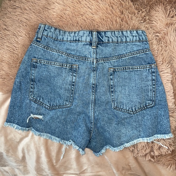 Wild Fable High Rise Shorts - Picture 2 of 3